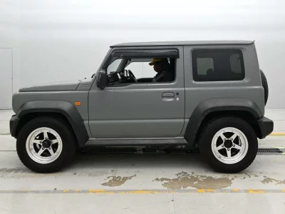 SUZUKI JIMNY SIERRA