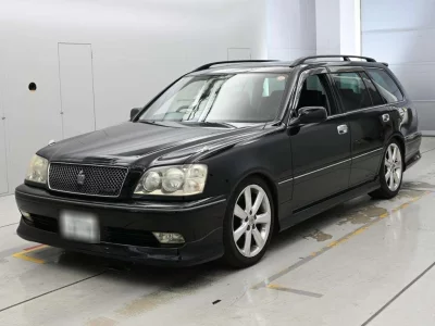 TOYOTA CROWN ESTATE
