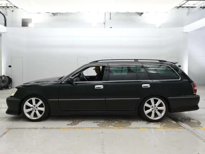 TOYOTA CROWN ESTATE