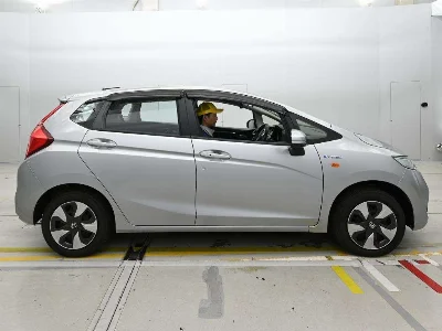 Статистика аукционов Honda FIT HYBRID