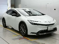 Цена авто Toyota Prius с аукционов Японии, номер кузова MXWH60, пробег 4 000, оценка 11