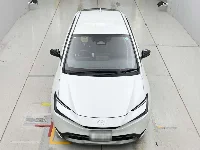 Цена авто Toyota Prius с аукционов Японии, номер кузова MXWH60, пробег 4 000, оценка 11