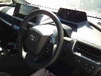 Цена авто Toyota Prius с аукционов Японии, номер кузова MXWH60, пробег 4 000, оценка 11