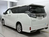Цена авто Toyota Vellfire с аукционов Японии, номер кузова AGH35W, пробег 60 000, оценка 3