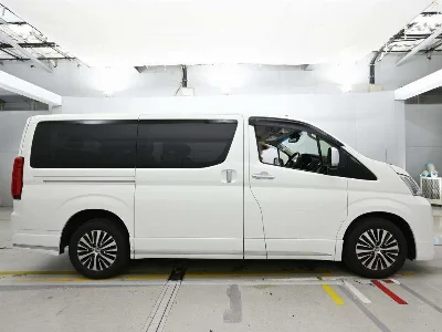 TOYOTA GRANACE