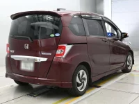 Цена авто Honda Freed с аукционов Японии, номер кузова GP3, пробег 83 000, оценка 8