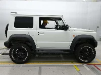 Цена авто Suzuki Jimny Sierra с аукционов Японии, номер кузова JB74W, пробег 9 000, оценка 1