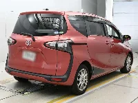 Цена авто Toyota Sienta с аукционов Японии, номер кузова NSP170G, пробег 82 000, оценка 8