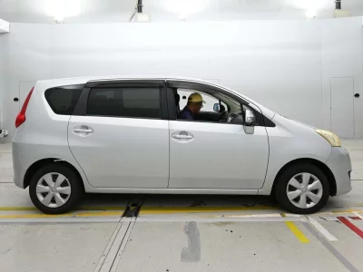 TOYOTA PASSO SETTE