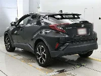 Цена авто Toyota C-HR с аукционов Японии, номер кузова NGX50, пробег 45 000, оценка 8