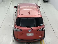 Цена авто Toyota Sienta с аукционов Японии, номер кузова NHP170G, пробег 62 000, оценка 8