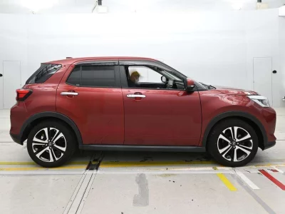 DAIHATSU ROCKY