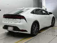 Цена авто Toyota Prius с аукционов Японии, номер кузова MXWH60, пробег 62 000, оценка 2