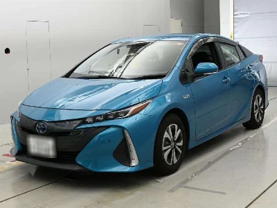 TOYOTA PRIUS PHV