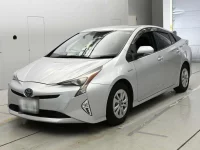 Цена авто Toyota Prius с аукционов Японии, номер кузова ZVW50, пробег 175 000, оценка 2