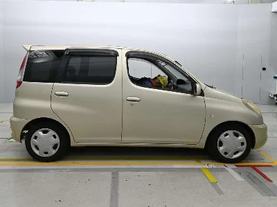 TOYOTA FUNCARGO