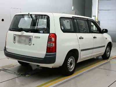 TOYOTA SUCCEED