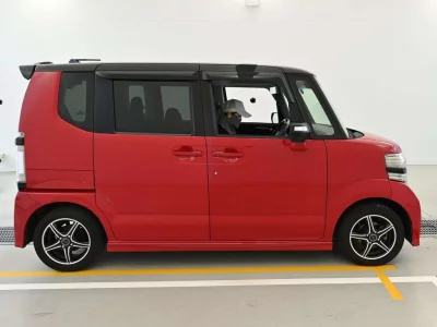 HONDA N BOX PLUS
