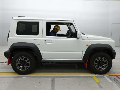 SUZUKI JIMNY SIERRA