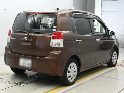 TOYOTA SPADE