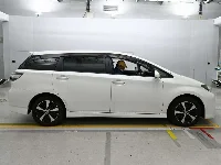 Цена авто Toyota Wish с аукционов Японии, номер кузова ZGE20W, пробег 146 000, оценка 8