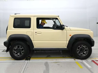 SUZUKI JIMNY SIERRA