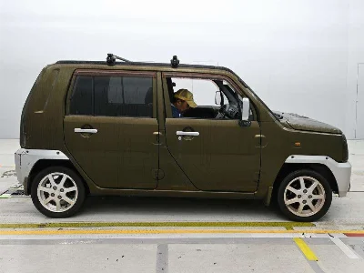 DAIHATSU NAKED
