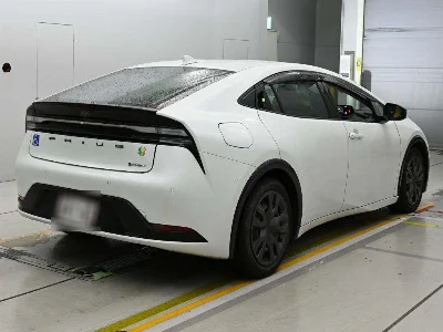 TOYOTA PRIUS PHV