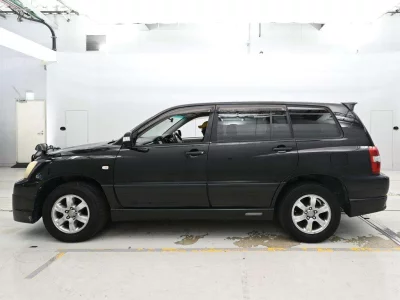 TOYOTA KLUGER