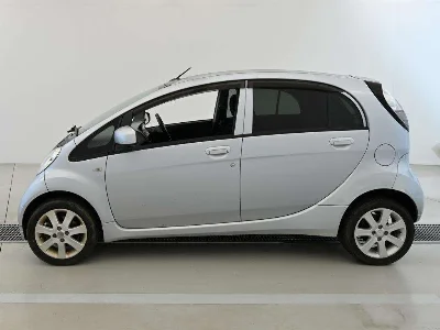 MITSUBISHI I-MIEV