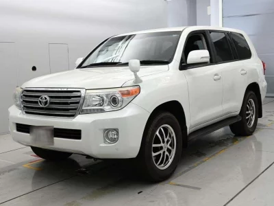 TOYOTA LAND CRUISER