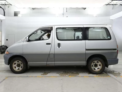 TOYOTA GRANVIA
