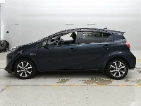 Цена авто Toyota Aqua с аукционов Японии, номер кузова NHP10, пробег 65 000, оценка 2