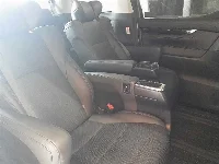 Цена авто Toyota Vellfire с аукционов Японии, номер кузова AGH30W, пробег 68 000, оценка 3