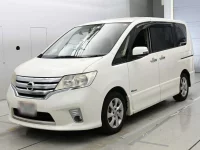 Цена авто Nissan Serena с аукционов Японии, номер кузова HFC26, пробег 200 000, оценка 2