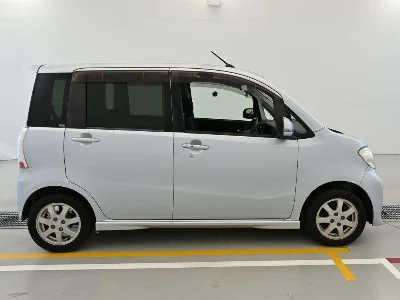 DAIHATSU TANTO EXE