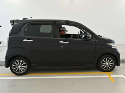 HONDA N WGN