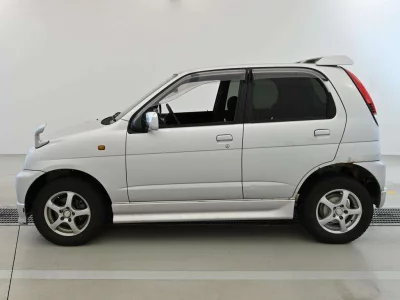 DAIHATSU TERIOS KID