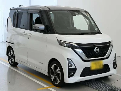 Статистика аукционов Nissan Roox
