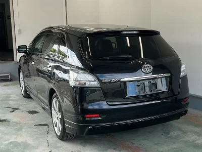 TOYOTA MARK X ZIO