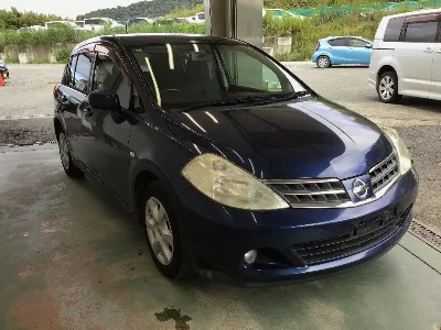NISSAN TIIDA