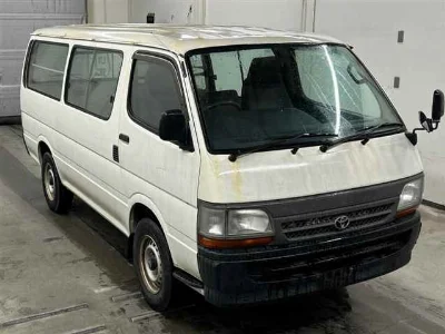 TOYOTA HIACE VAN