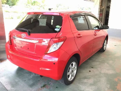 TOYOTA VITZ