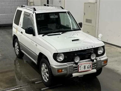 MITSUBISHI PAJERO MINI