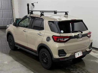 DAIHATSU ROCKY