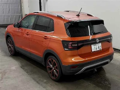 VOLKSWAGEN T-CROSS