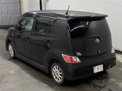 TOYOTA BB