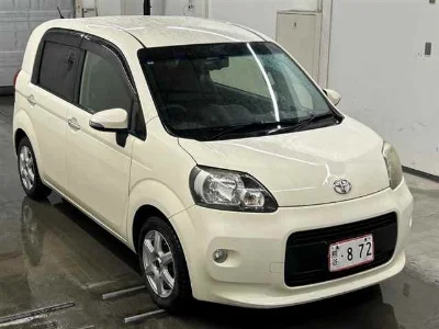 TOYOTA PORTE