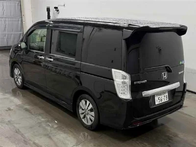 HONDA STEP WAGON
