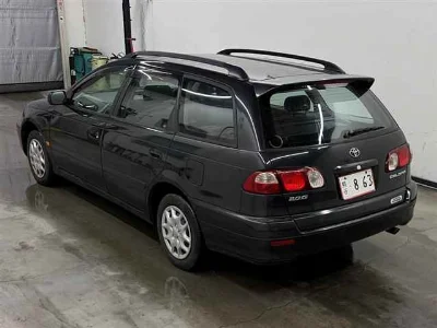 Toyota Caldina